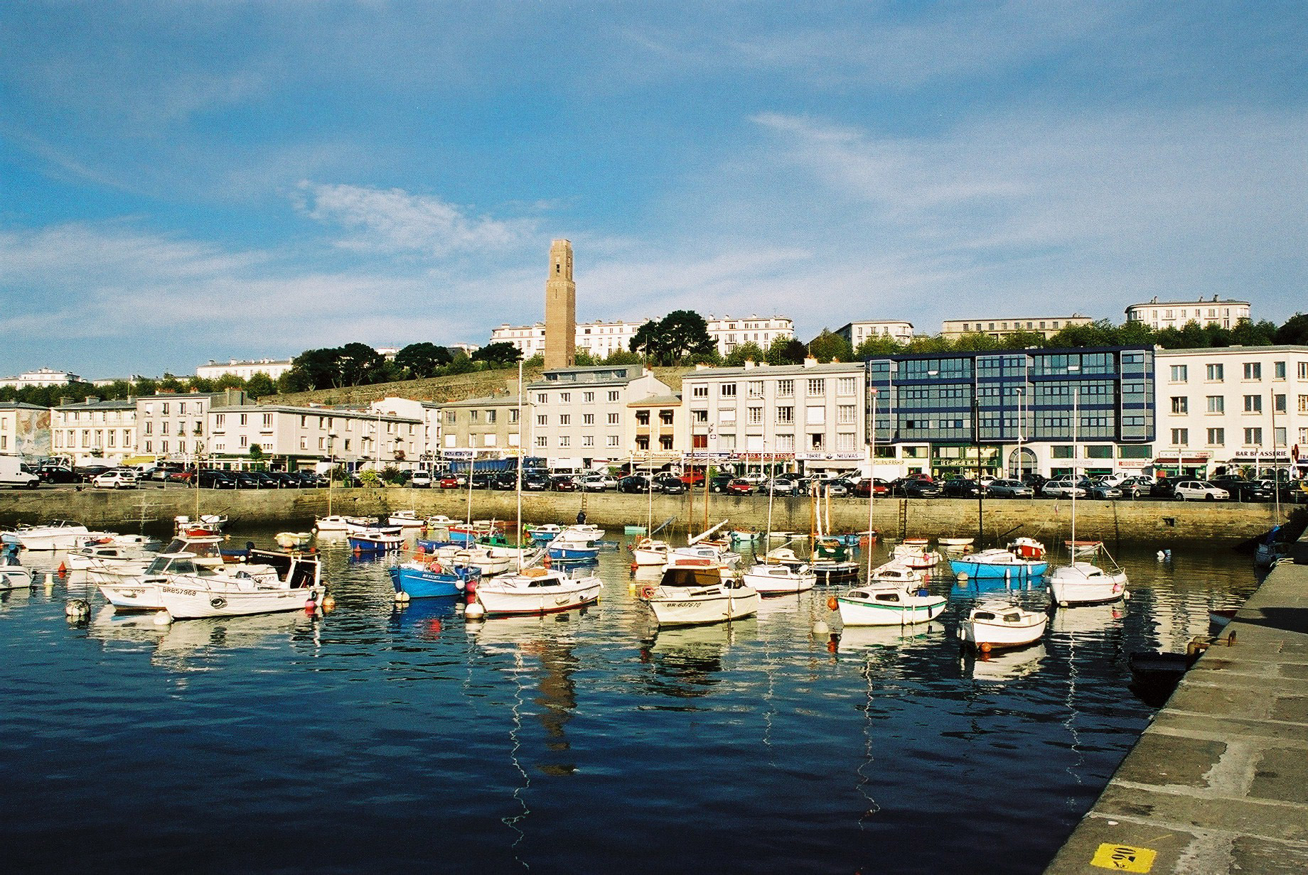 Port of Brest in the beginning of the 2000'